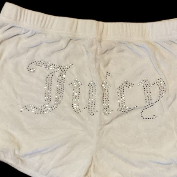 Juicy Couture White Shorts velour y2k - Picture 2 of 7